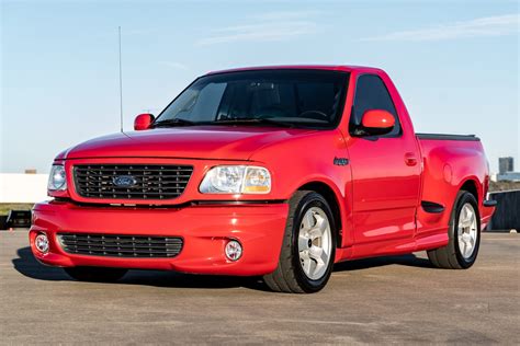 Unleashing Power and Performance: The Ultimate Guide to 01 Ford Lightning