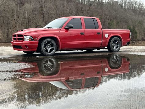 04 Dodge Dakota: The Ultimate Buying Guide and Review