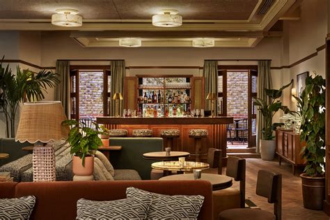 1 Warwick Opens In London Wallpaper