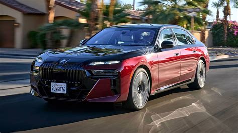 10 Best Used Luxury Sedans Autoweb 10 Best Used Luxury Sedans Autoweb