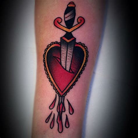 10 Dagger Thru Heart Tattoo Ideas You Will Love 10 Dagger Thru Heart Tattoo Ideas You Will Love