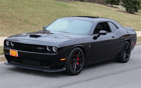 10 Dodge Challenger SRT8 Highlights You Can't Miss