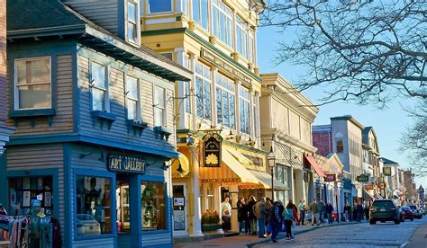 10 Nicest Small Towns In Rhode Island
