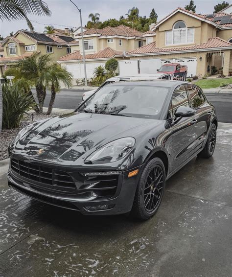 10 Proven Ways To Protect Your Car Rims From Damage And Curb Rash 10 Proven Ways To Protect Your Car Rims From Damage And Curb Rash