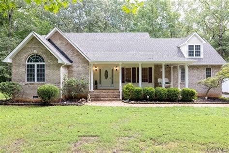 10525 Dutchess Ln Amelia Court House Va 23002 Mls 2531905 Trulia Trulia