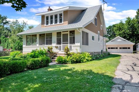 114 Lake Shore Drive Lake Mills Wi 53551 Starkhomes Com Mls Id 1997599