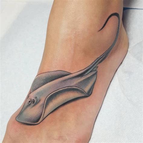 12 Gorgeous Stingray Tattoos You Amp 39 Ll Want To Get Inked Asap Stingray 12 Gorgeous Stingray Tattoos You Amp 39 Ll Want To Get Inked Asap Stingray