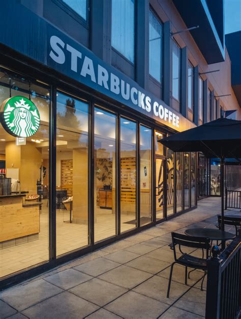 12 Starbucks College Stores That Are Top Of The Class