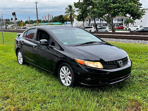 13 Honda Civic EX: Features, Performance, and Why It Stands Out