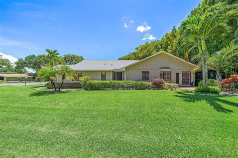 13002 Se Cog Hill Ct Hobe Sound Fl 33455 Realtor Com 13002 Se Cog Hill Ct Hobe Sound Fl 33455 Realtor Com
