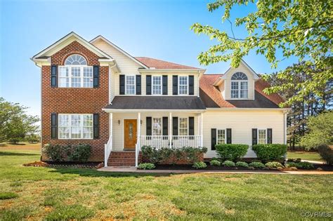 14530 Lodore Rd Amelia Court House Va 23002 See Est Value Schools More