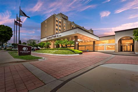 16 Best Hotels In Westminster California Hotels From 74 Night Kayak