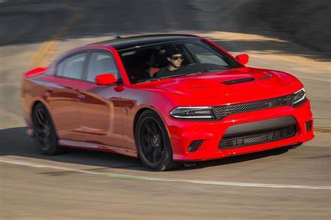Ultimate Guide to the 16 Dodge Charger Hellcat Performance Features