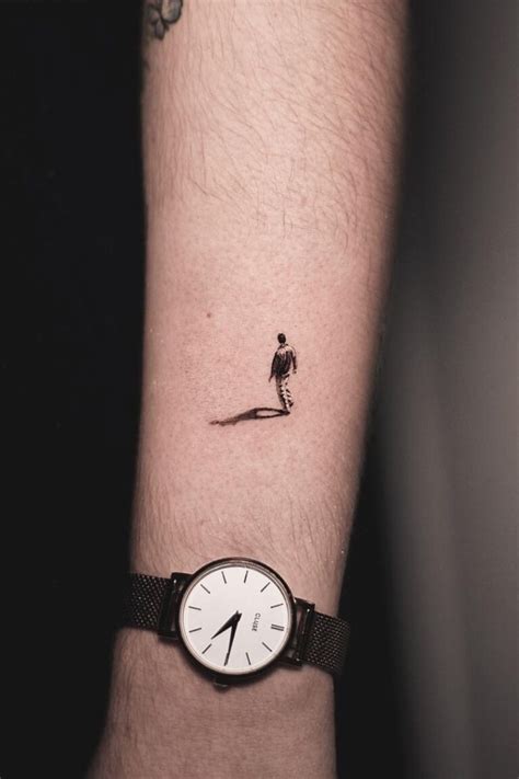 16 Small Tattoos For Men That Speak Volumes