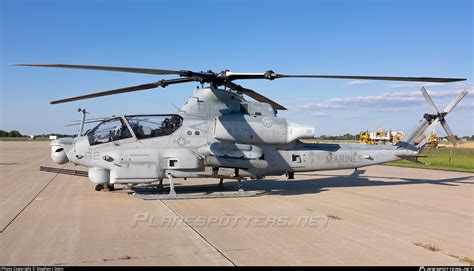 168501 United States Marine Corps Usmc Bell Ah 1Z Viper Photo By