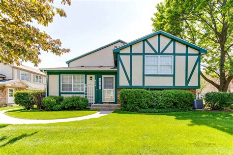 18 Fernwood Ct 18 Vernon Hills Il 60061 Redfin