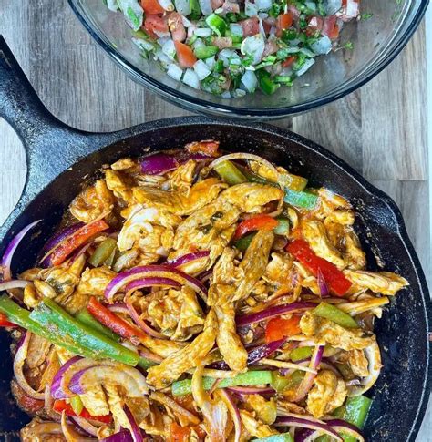 18 Spicy El Pato Sauce Recipes For Flavorful Meals Nummy Recipes