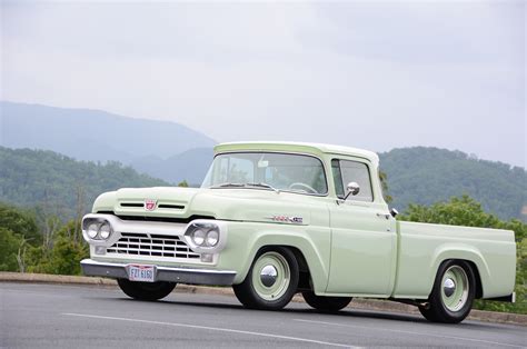 Restoring and Appreciating the Legacy of the 1960 Ford F100