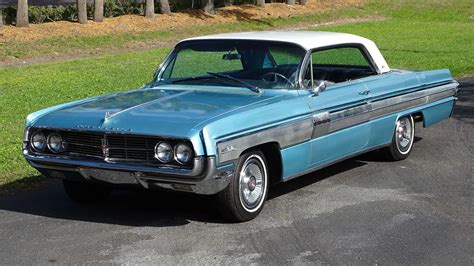 1962 Oldsmobile Starfire Market Classic Com 1962 Oldsmobile Starfire Market Classic Com