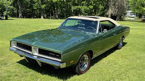 1969 Dodge Charger Se Rare Mopar Masterpiece En Wheelz Me