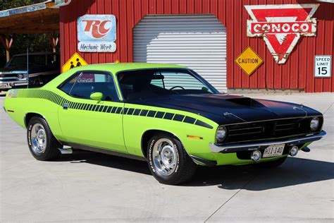 1970 Plymouth Aar Cuda Fast Lane Classic Cars