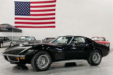Rare Find: The Iconic 1972 Vette Stingray Car History and Value