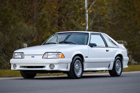 1990 Mustang GT: A Classic Muscle Car You Need to Know