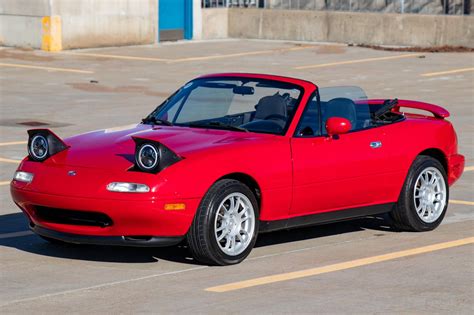 Why the 1995 Mazda Miata Remains a Classic Sports Car Treasure