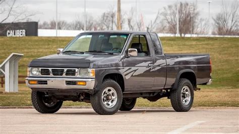 1995 Nissan Truck Market Classic Com