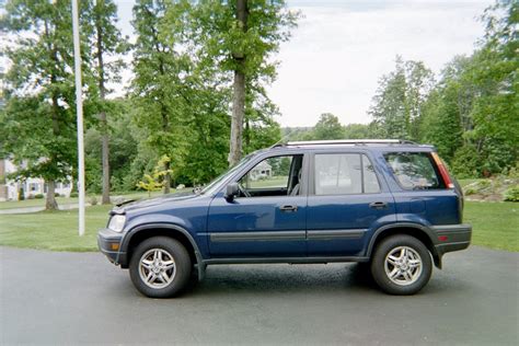 Top Reasons to Buy a 1999 Honda CRV Today