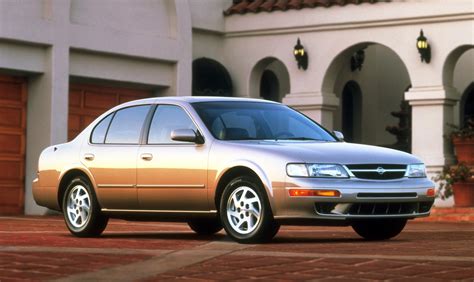 1999 Nissan Maxima: The Complete Buyer’s Guide and Review