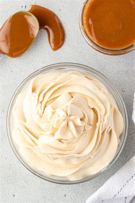 2 Ingredient Caramel Whipped Cream Recipe