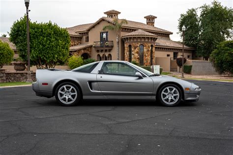 2001 Acura NSX: The Ultimate Guide to a Legendary Sports Car