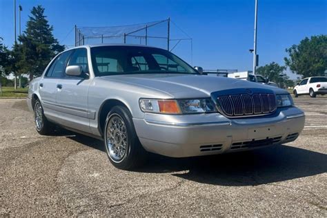 2001 Mercury Grand Marquis: The Ultimate Guide to Features and Value
