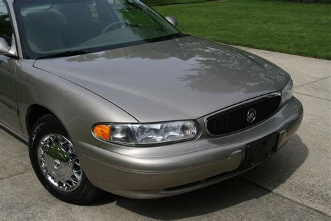2002 Buick Century Limited 130 5 Kw 177 Ps 175 Hp For North America U S Specs Review