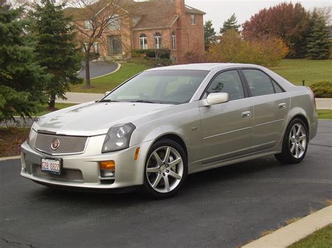 2004 Cadillac CTS: Expert Buying Guide and Key Features