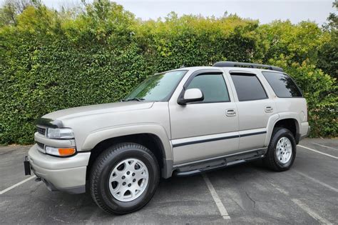 2004 Chevrolet Tahoe Z71: Complete Buyer’s Guide and Features