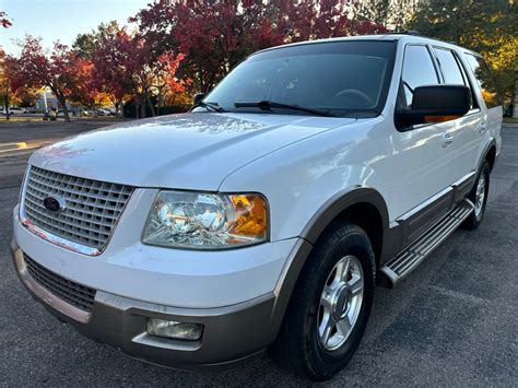 Top Reasons to Buy a 2004 Ford Expedition Today