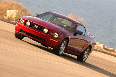 2006 Ford Mustang Consumer Reviews Ratings Kelley Blue Book 2006 Ford Mustang Consumer Reviews Ratings Kelley Blue Book