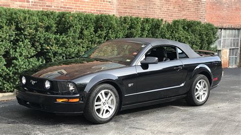 2006 Ford Mustang Ultimate In Depth Guide 2006 Ford Mustang Ultimate In Depth Guide