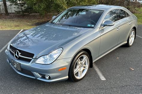 2006 Mercedes CLS500: A Comprehensive Buying and Review Guide