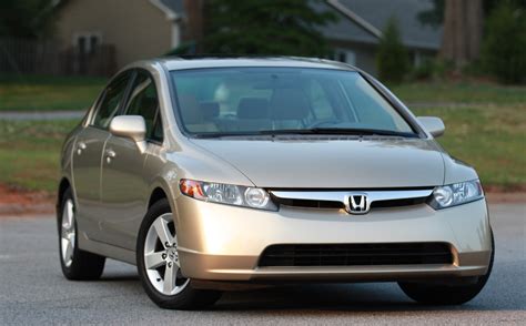2007 Honda Civic: The Complete Buyer’s Guide and Review