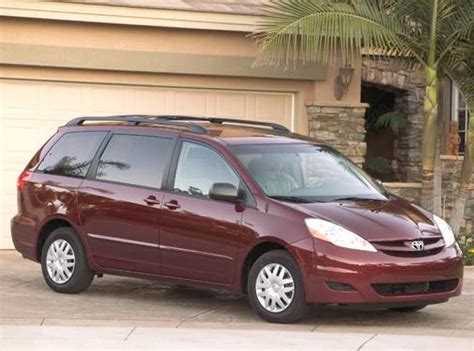 2007 Toyota Sienna Price Value Depreciation Reviews Kelley Blue Book