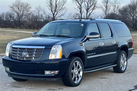 2008 Cadillac Escalade: The Ultimate Luxury SUV Review