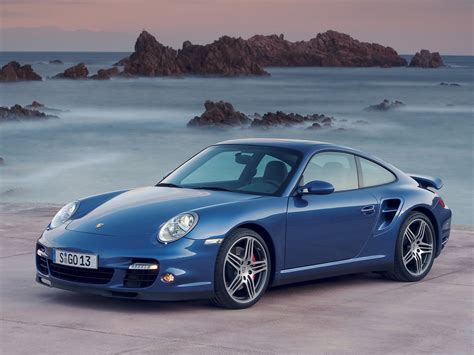 2008 Porsche 911: A Comprehensive Review of the Iconic Sports Car