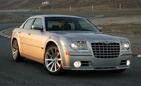 2009 Chrysler 300: Complete Buying Guide and Key Features
