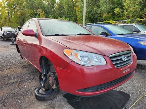 2009 Kia Elantra Review: Features, Specs, and Buyer’s Guide