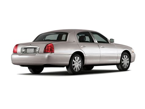 2009 Lincoln Town Car Specs Prices Mpg Reviews Photos Cars Com 2009 Lincoln Town Car Specs Prices Mpg Reviews Photos Cars Com