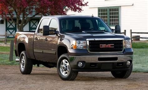 2010 Gmc Sierra Hd Work Truck 2Wd Reg Cab 133 Features And Specs