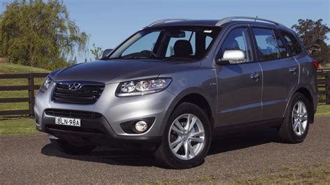 2010 Hyundai Santa Fe Highlander Buyers Guide And Review
